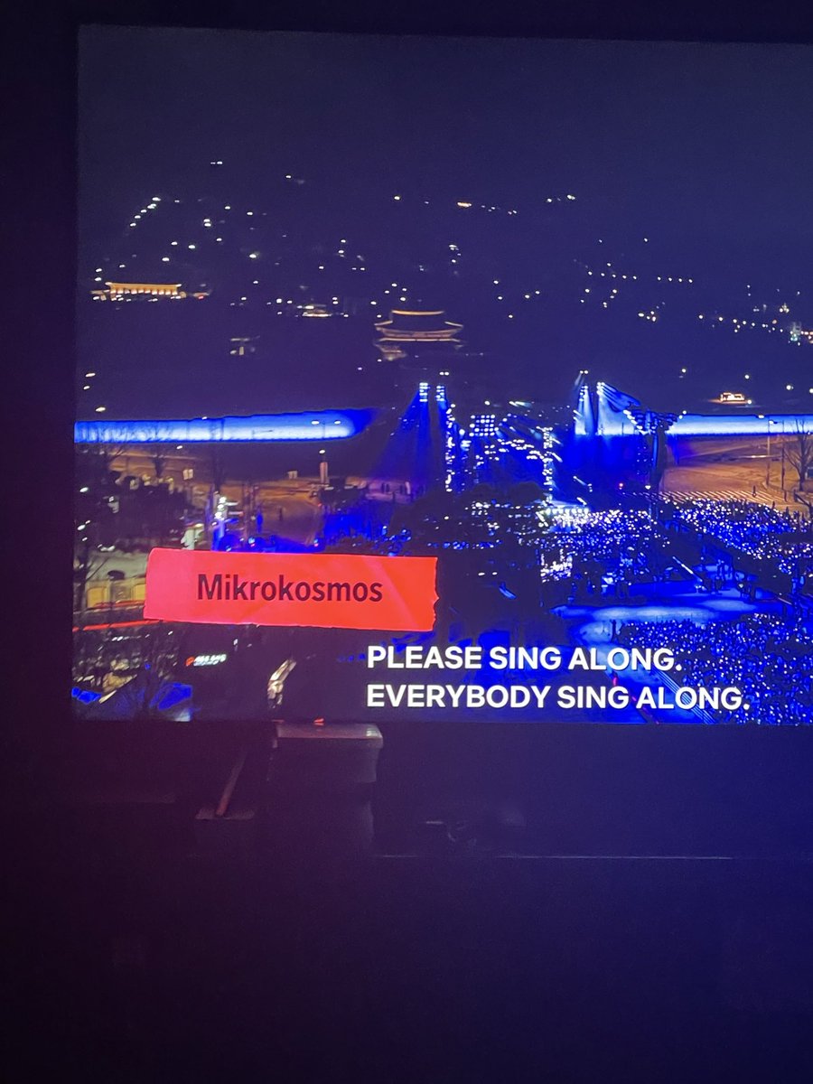ppangshua's tweet photo. They gave us a crumb w a classic #bts #arirang https://t.co/VJsaVfsZfX