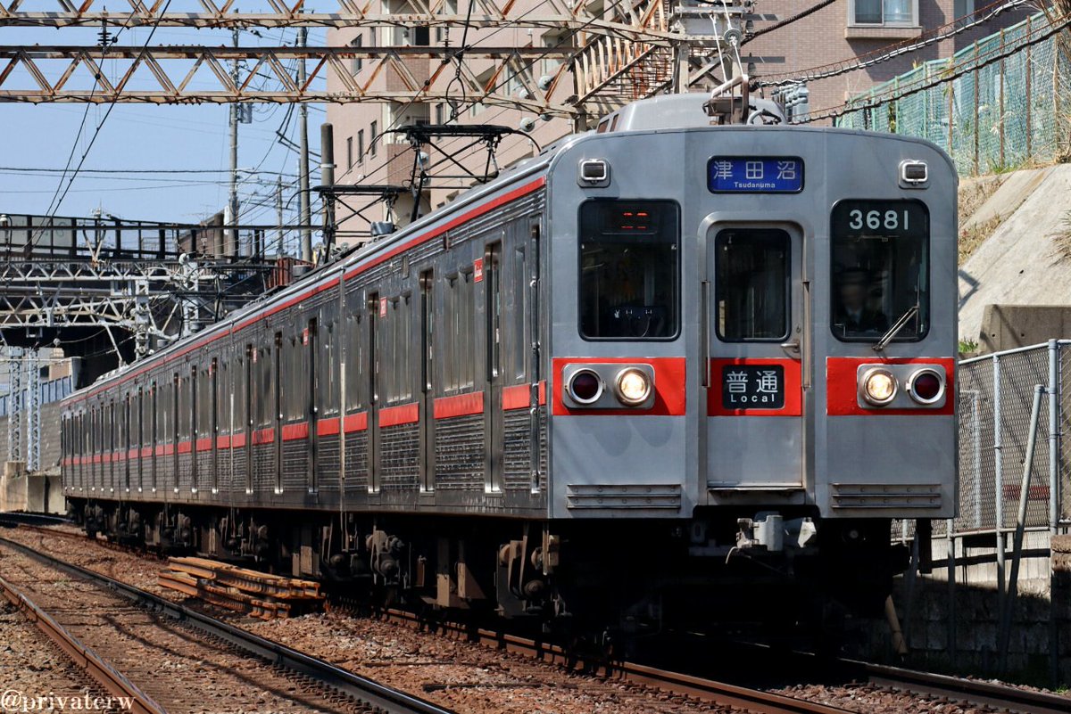 三条イツキ tweet media