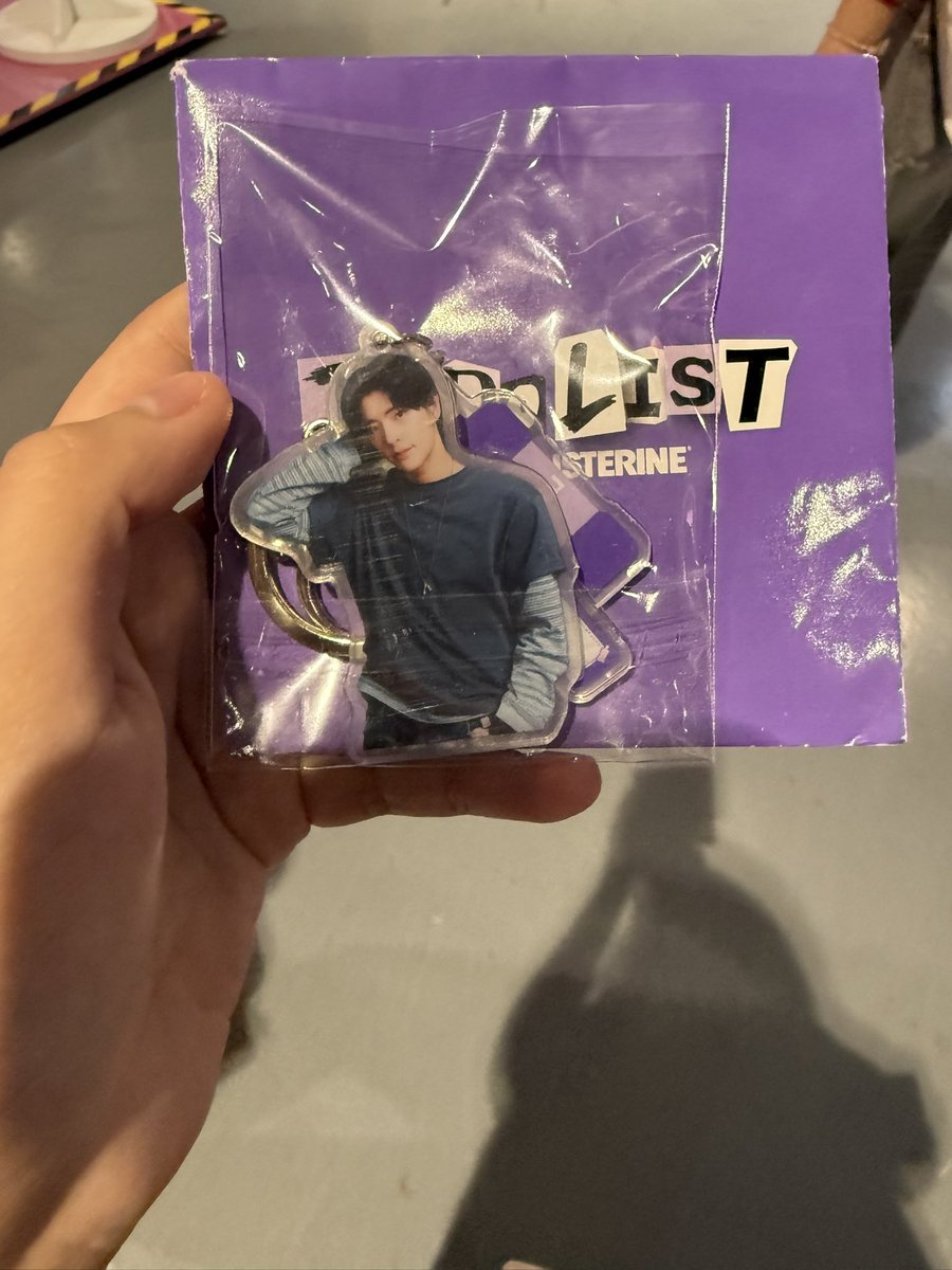 suniewonup's tweet photo. wtt lft ph

listerine keyring

have: jake
want: sunoo https://t.co/o3yOVD14Ze
