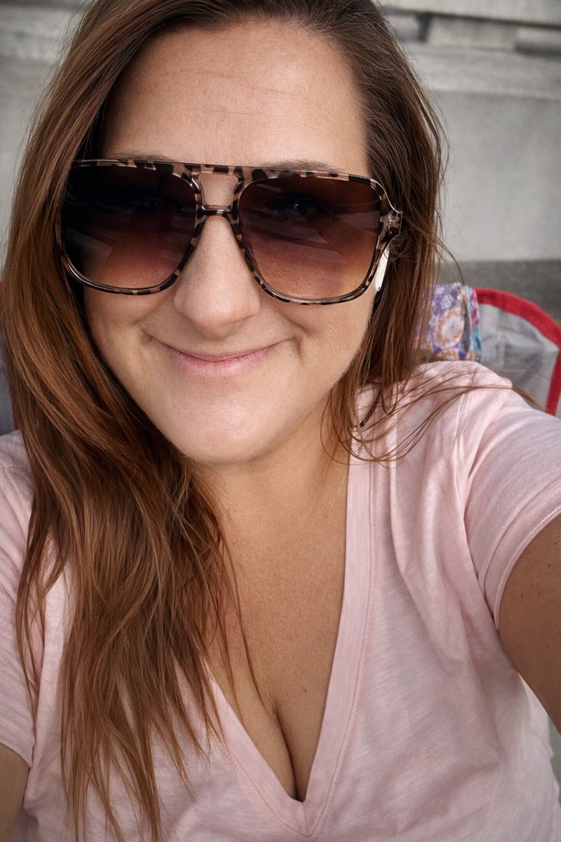 ✨Court✨ tweet media