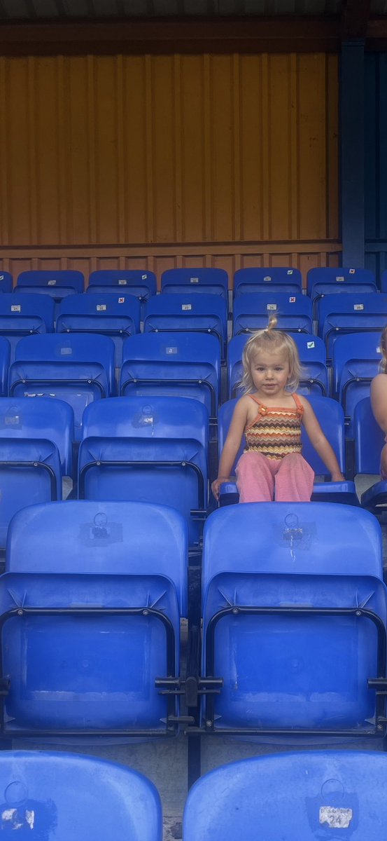 Steph Shilton tweet media