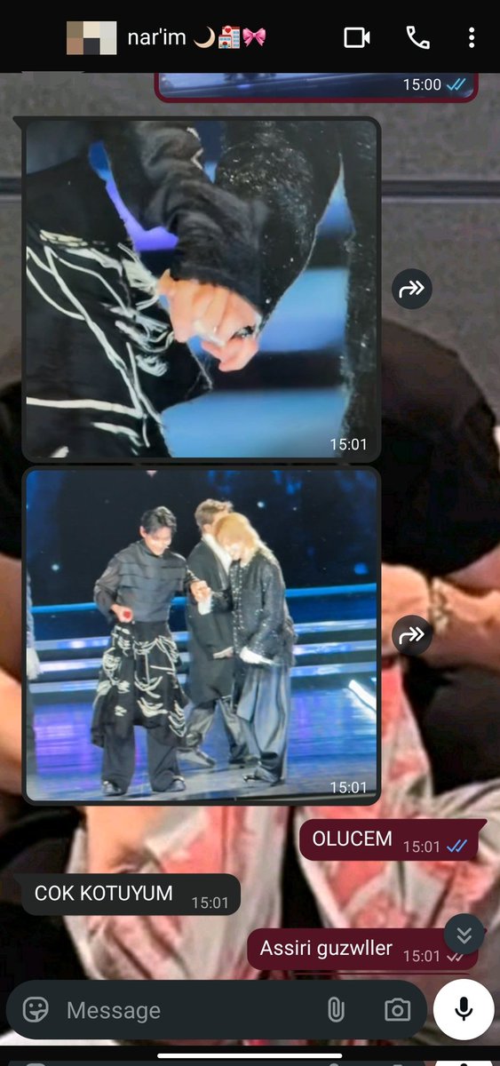 vic 🪭 tweet media