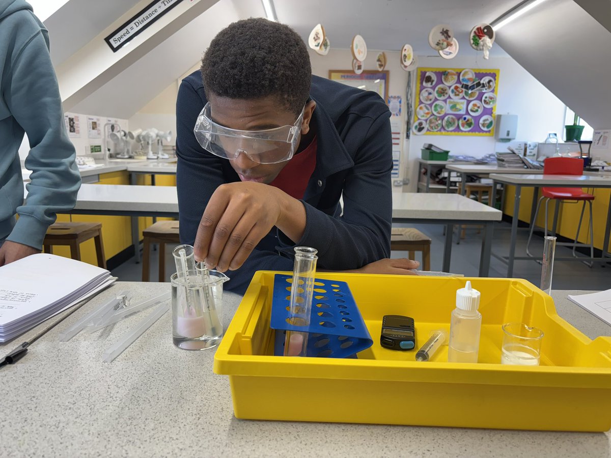 STEM | Durlston School tweet media