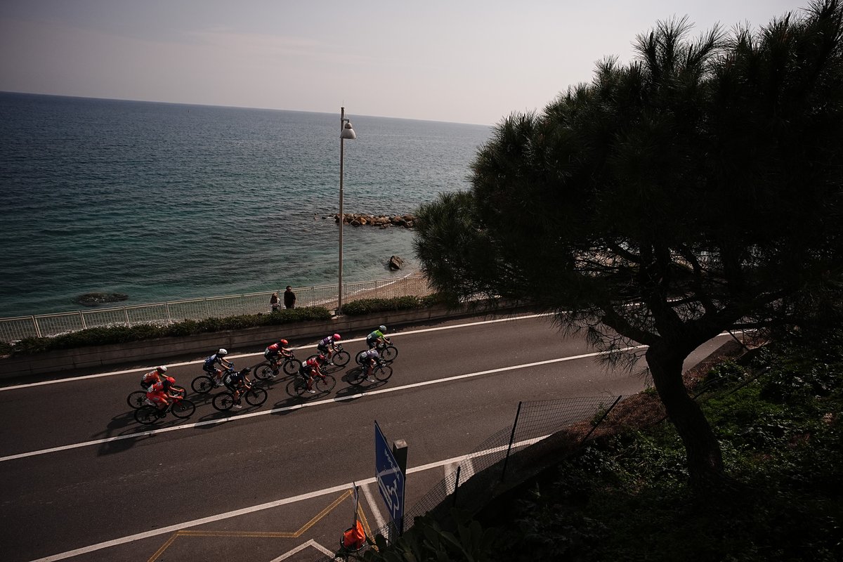 Milano_Sanremo's tweet photo. 🖼️ Scenery. 

Follow #MilanoSanremo #SanremoWomen @CA_Ita on Rai (🇮🇹) and on Eurosport (🌐) https://t.co/BHQ9HBvdcy