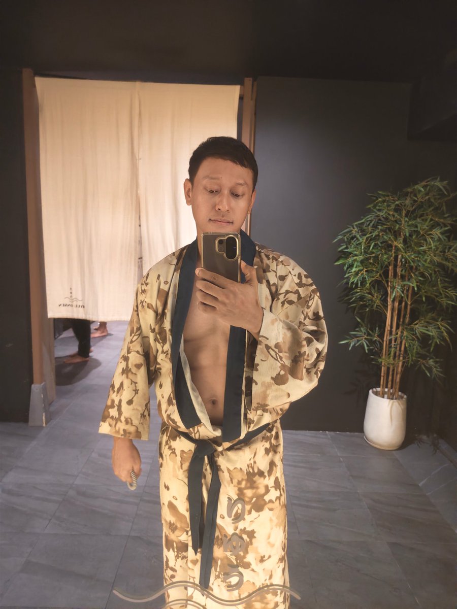 มานะ คึกคัก tweet media