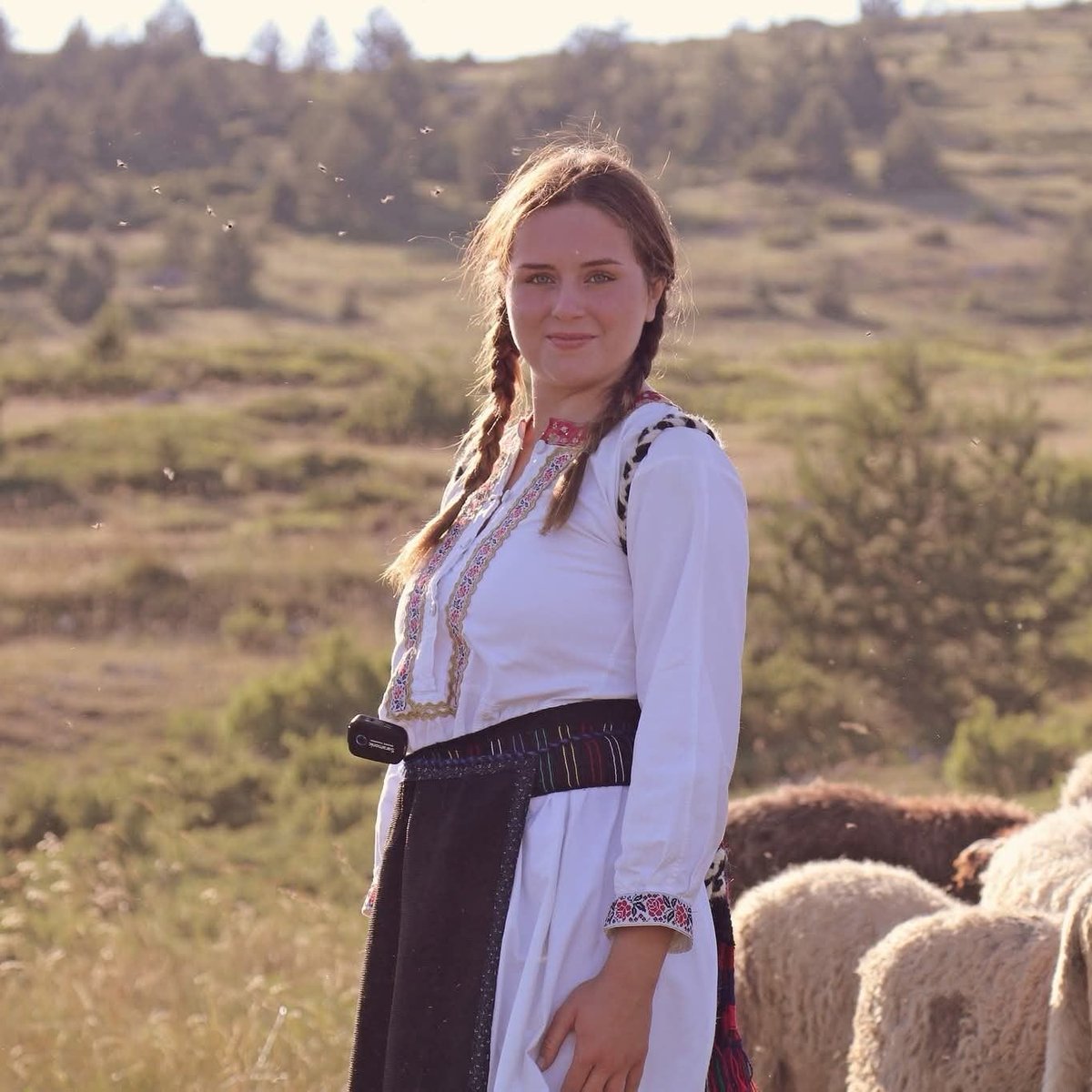 Rey Savaberg tweet media