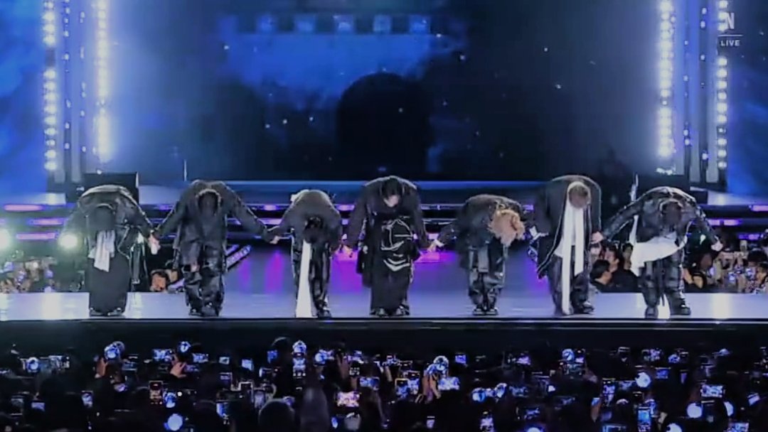 any_1b's tweet photo. @pjmIesviu Fue lo mejor 😭💜

BTS THE COMEBACK LIVE 
BTS LIVE ON NETFLIX 
#BTSLive          
#BTSLiveOnNetflix https://t.co/HXk8msgbqE