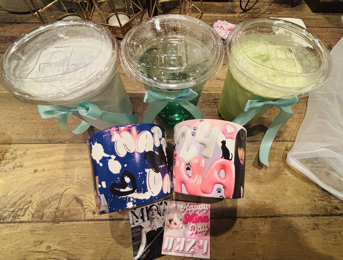 ryoukiri11's tweet photo. おひるのtenさんのミナちゃんのセンイルイベントにお伺いいたしました。いつも素敵な時間を過ごせる大切な場所です。
本当にミナちゃん愛を感じる事が出来ました。
#TWICE #ONCE
#HappyMINAday
#おひるのten
#宮崎カフェ https://t.co/8vsy4LmHTT