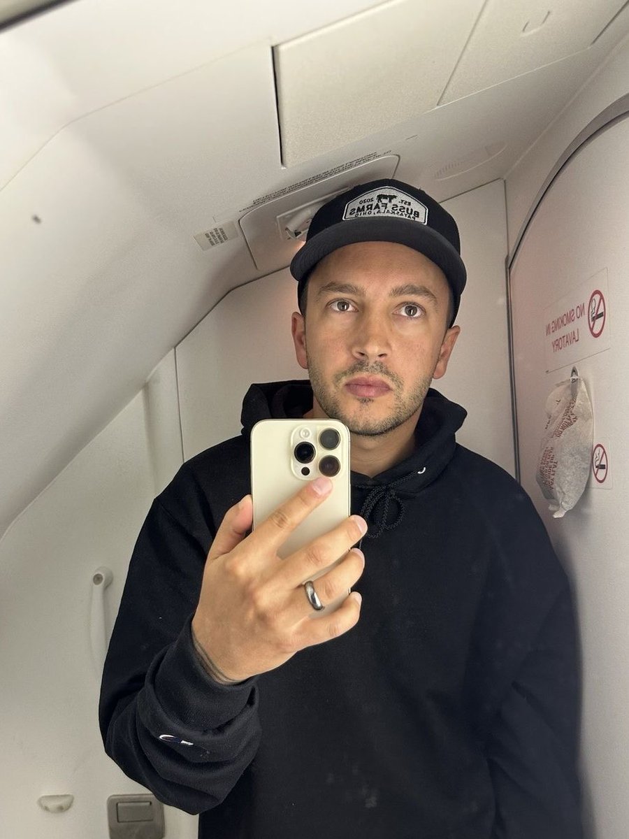 kai 🌑 #quietisviolent tweet media