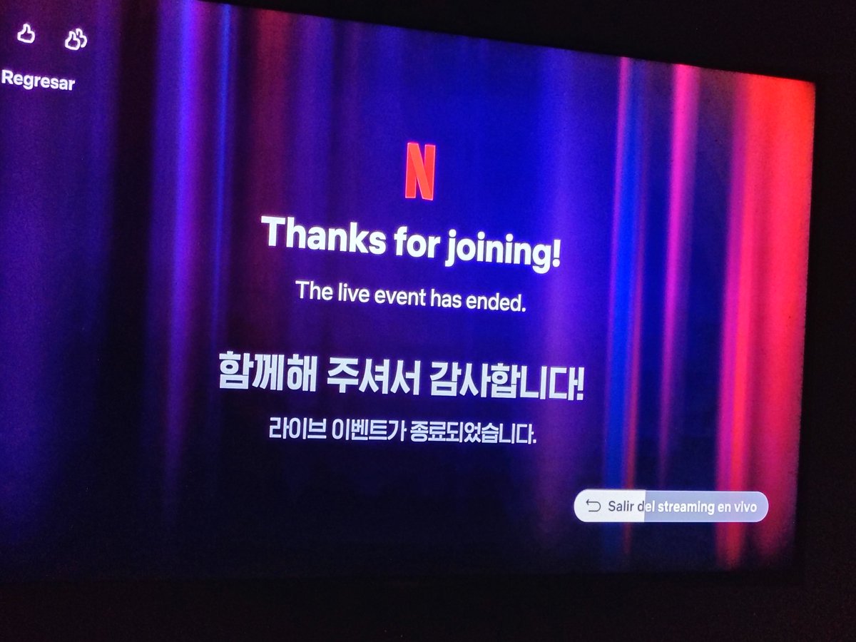 MiriamDanielaV4's tweet photo. Gracias Netflix por tan bella felicidad @NetflixLAT https://t.co/N36vLbuDTo