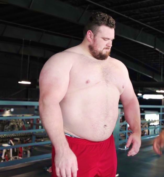 swolling_flyguy's tweet image. Musclechunk Strongman Trey Mitchell
#strongman #musclebear #musclechunk