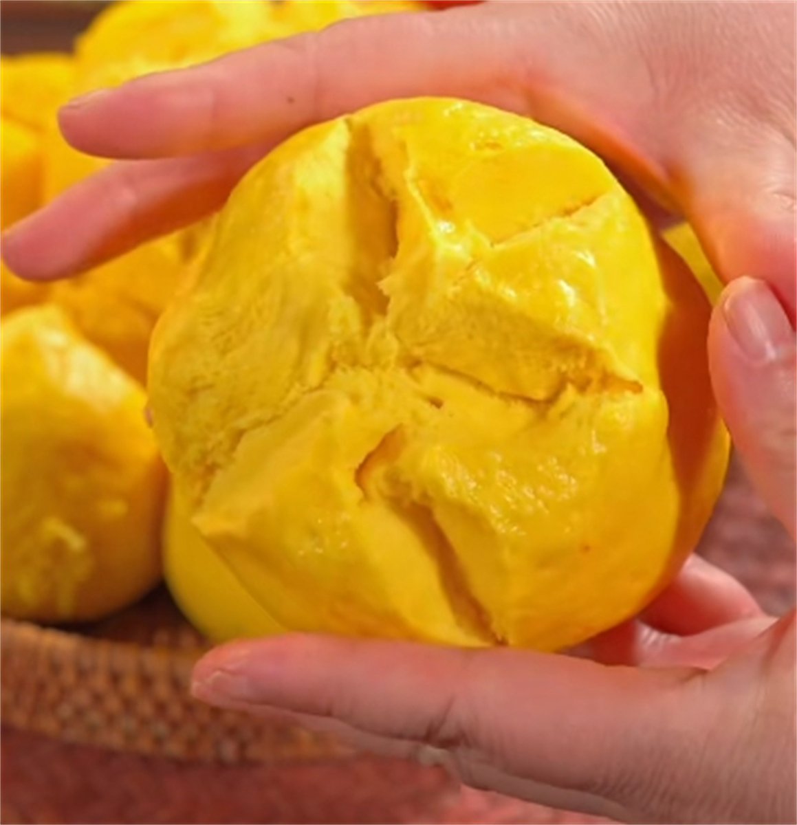 Marek Grünert tweet media