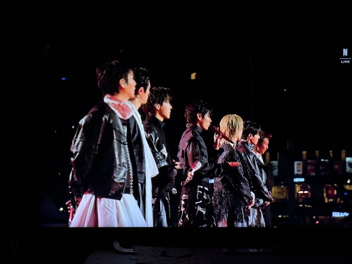 환영 방탄 😭💜
 #BTS