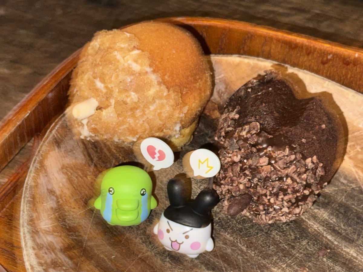 얀 tweet media