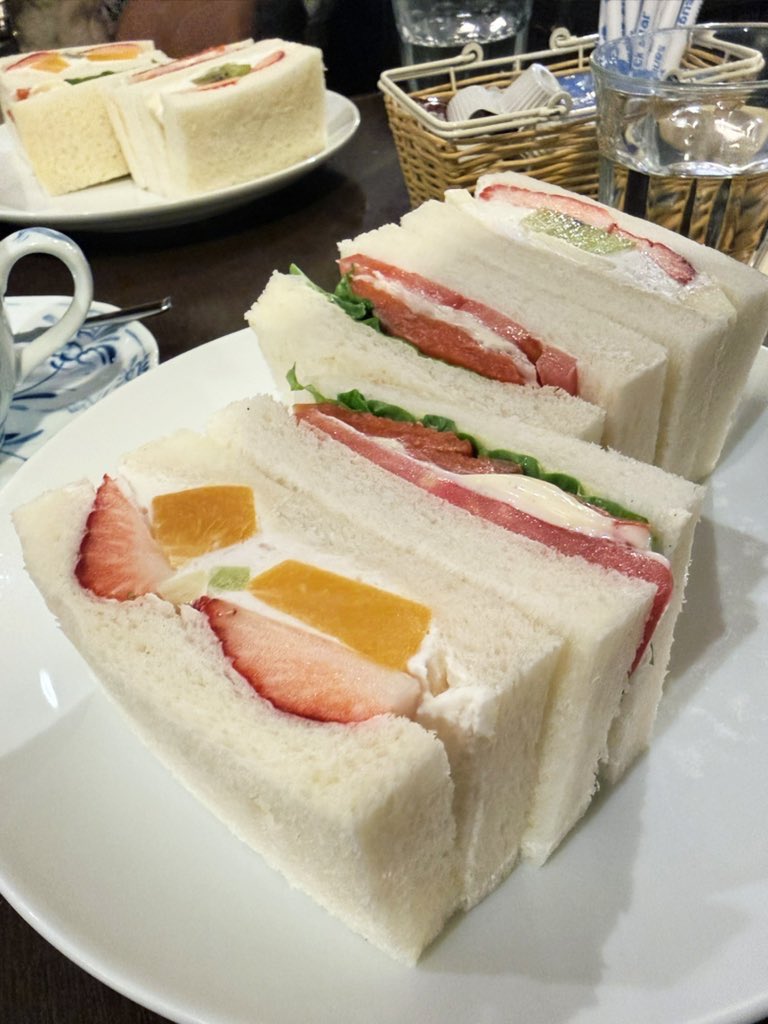 arckrmy's tweet photo. おれの今日のあさひるめしでも見といてくださいね https://t.co/Fl6zY6ceHt
