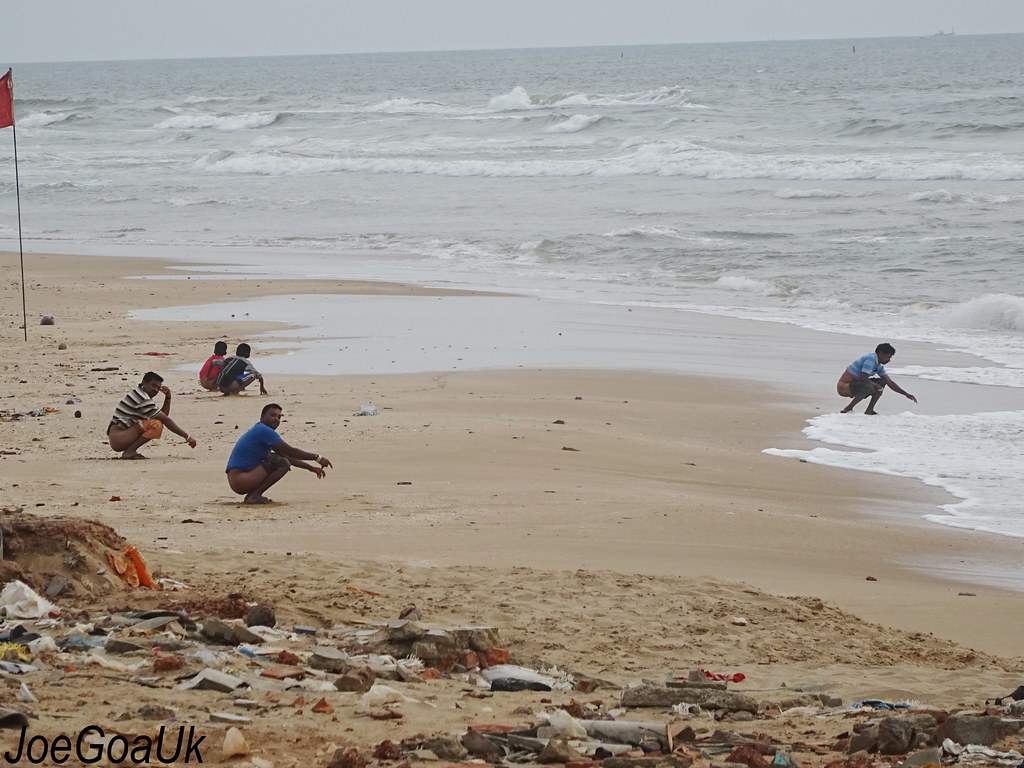 J/ə/wdy Goldstein אני זונה tweet media