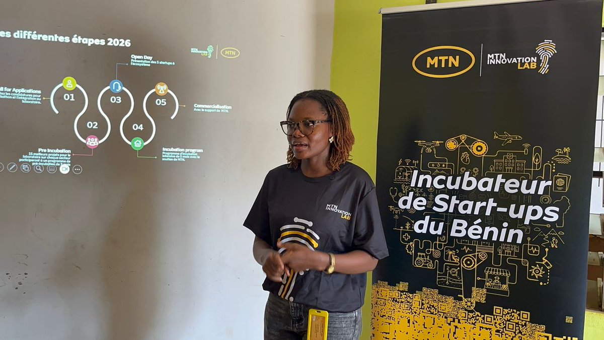 Double escale à Parakou. 
Le MTN Innovation Lab était à la rencontre des innovateurs à :
- Université de Parakou
- Waxangari Labs

Objectif : partager la vision du Lab, présenter les opportunités de la 2ᵉ cohorte et inspirer les startups locales.