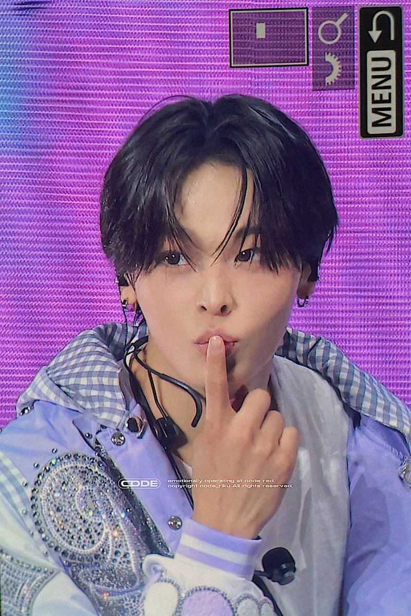 𝗰𝗼𝗱𝗲 tweet media