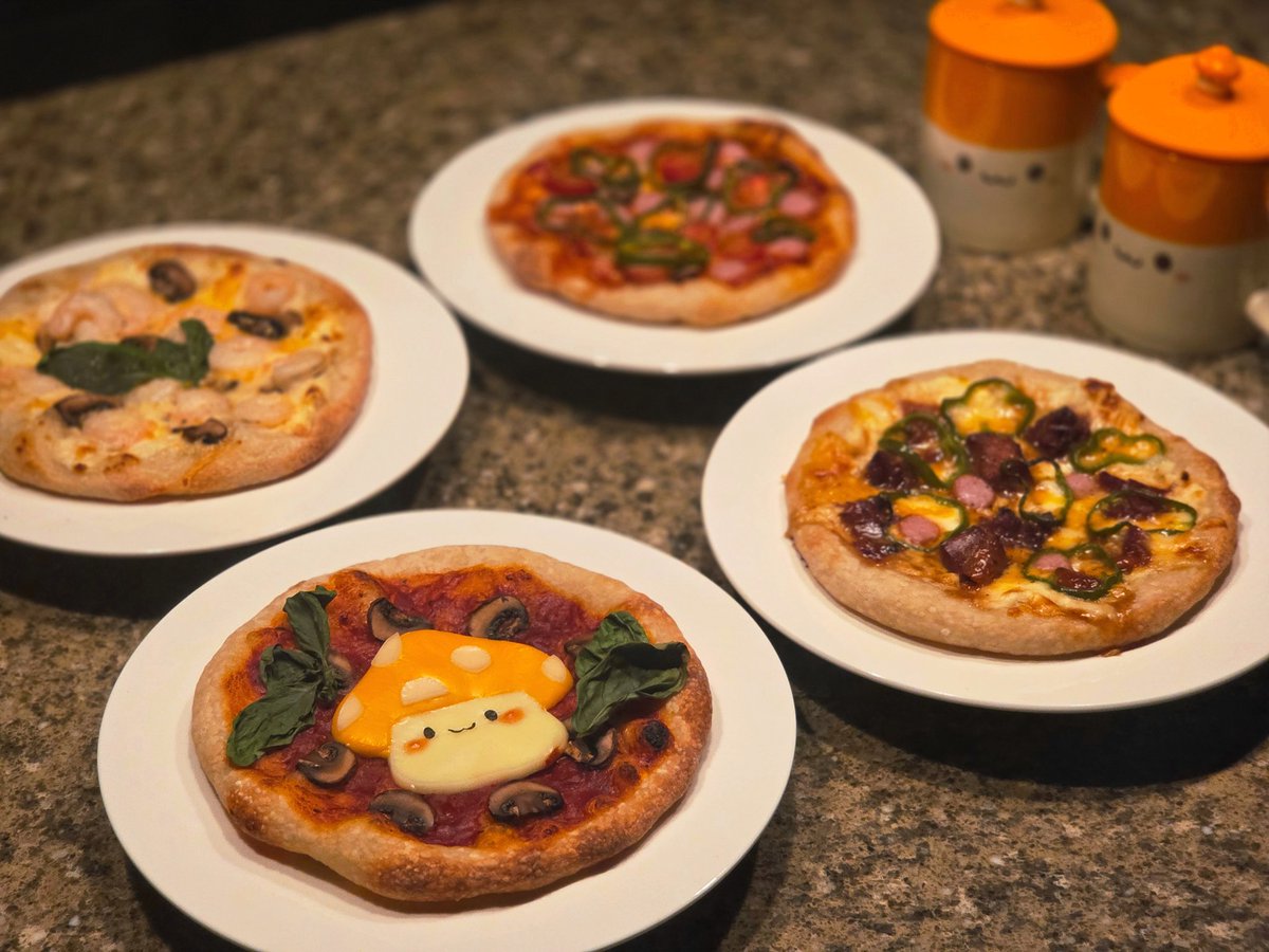 さしみ tweet media