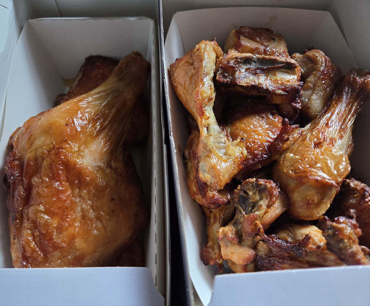 Go_Carnivore's tweet image. 260321 식단일기
아침 : X
점심 : 총알오징어 5미, 치즈과자, 대구간 반캔
저녁 : 친구가 놀러와서 굽네치킨 반마리

#카니보어 #Carnivore #Ketogenic #LCHF #저탄고지 #키토제닉 #식단일기 #다이어트 #대학생 #비트맥시 #비트코인 #diet #lowoxalate