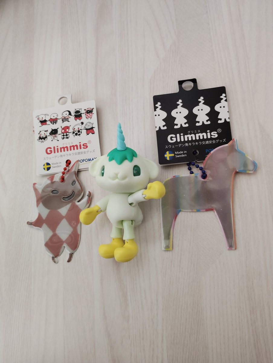 カナリア tweet media