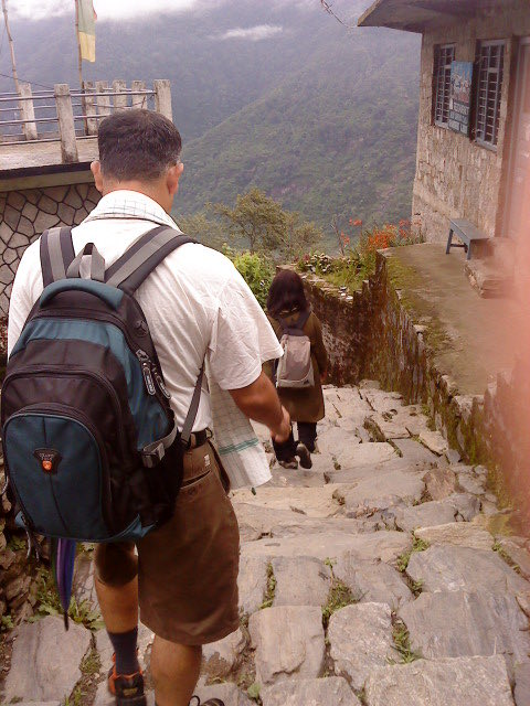 kalpanarij's tweet photo. Ghandruk trekking. https://t.co/noJGS5yA9Q