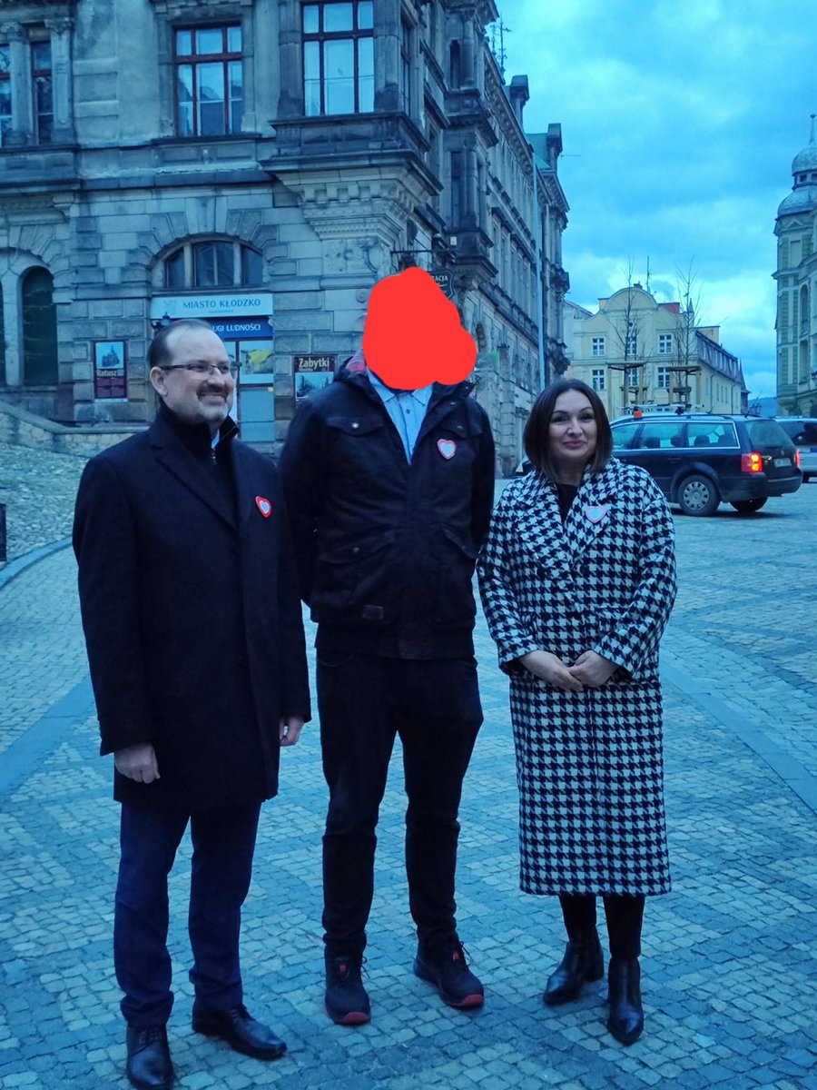 Marcin Torz tweet media