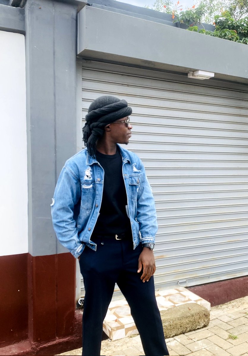 MRENO⛑️ tweet media