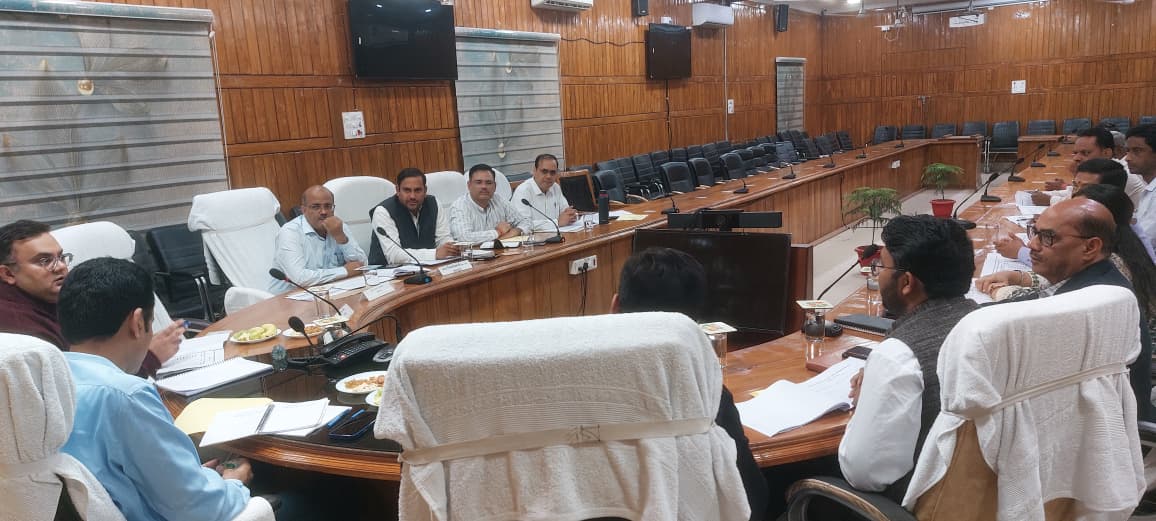 DEO Bahraich tweet media