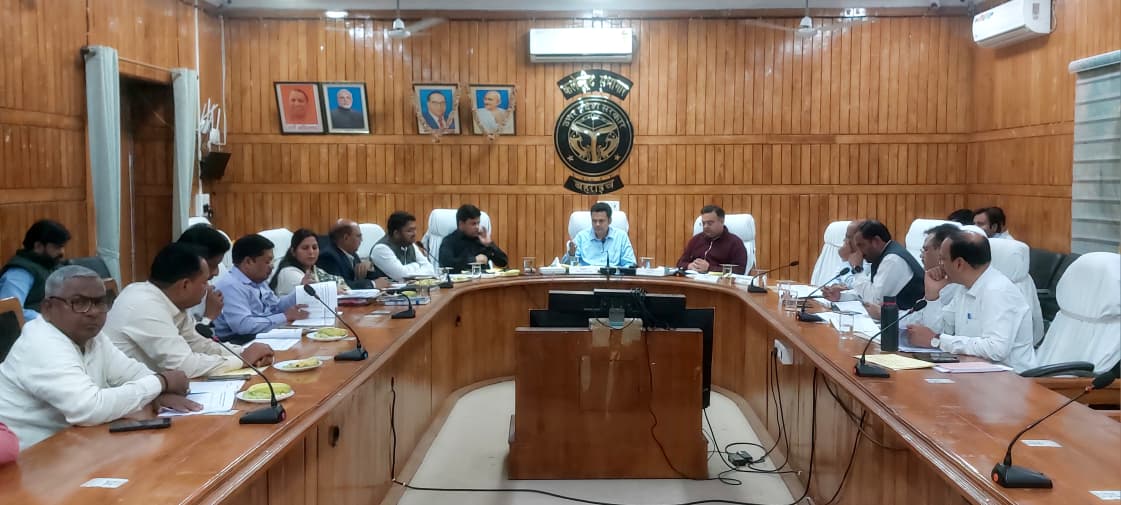 DEO Bahraich tweet media