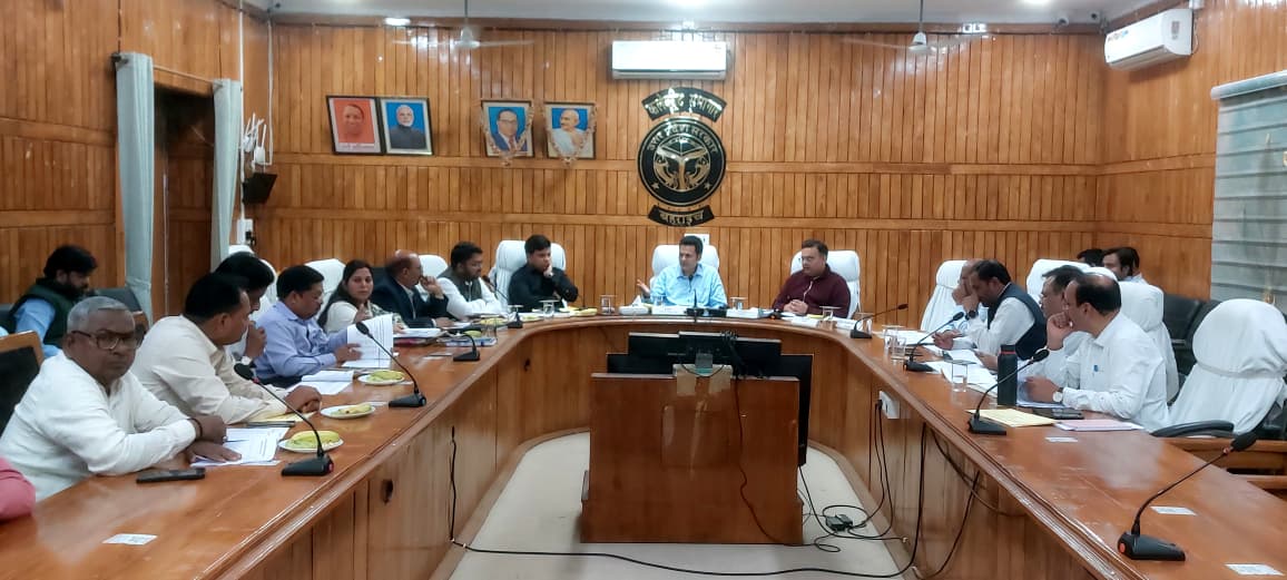 DEO Bahraich tweet media