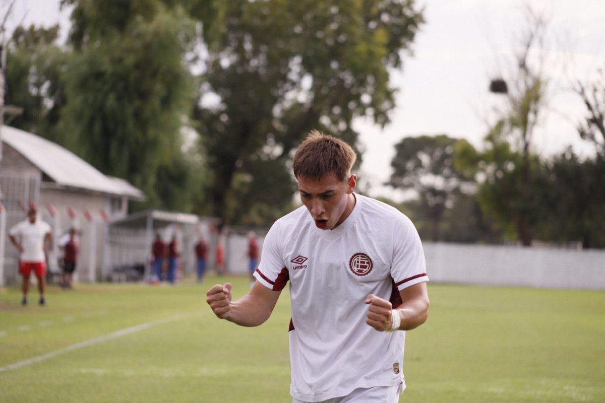 Club Lanús tweet media