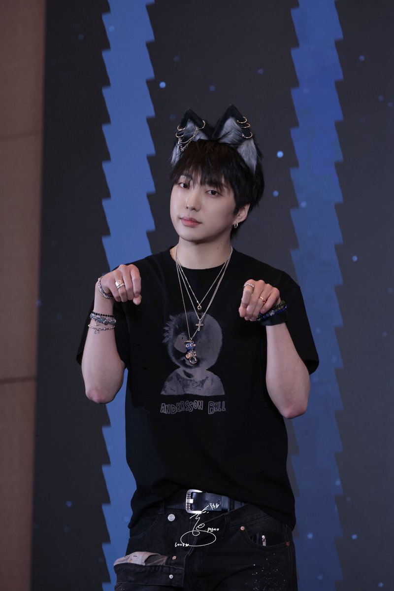 상하이 팬싸

#위너 
#WINNER
#강승윤
#YOON
<a href="/official_yoon_/">official_yoon_</a>