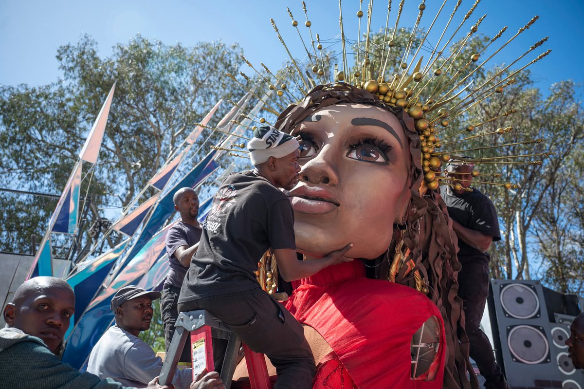 Cape Town Carnival tweet media