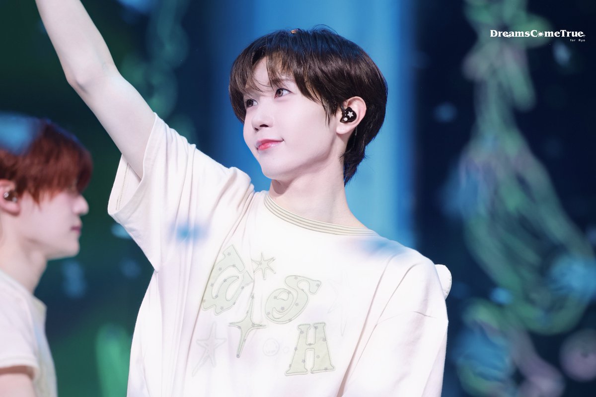 DreamsComeTrue tweet media