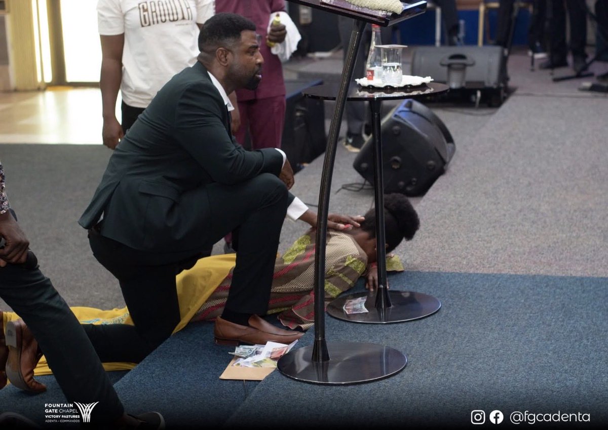 Erik Vance tweet media