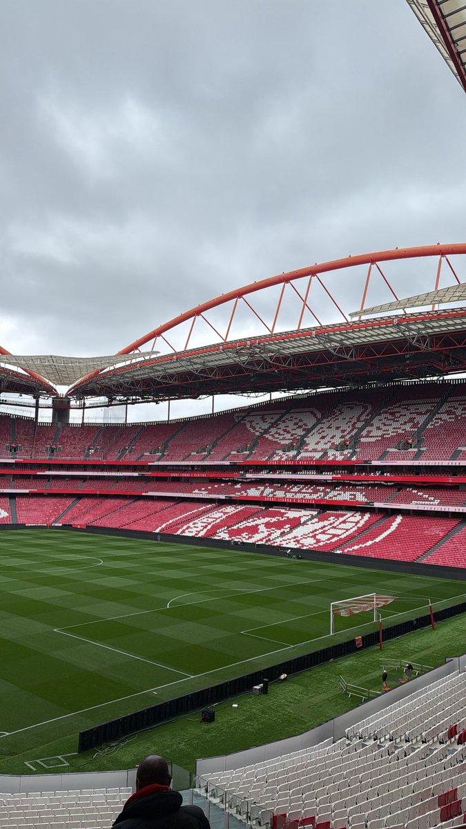 Μιγν_ tweet media