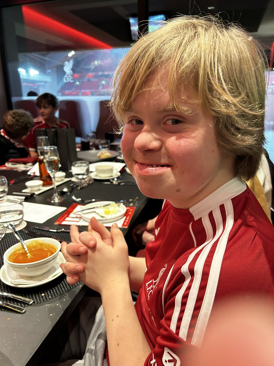 Marc Roberts tweet media