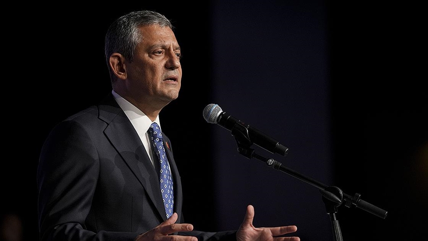 CHP lideri Özel'den Diyarbakır'da kutlanan Nevruz'a mesaj 

📌Newroz, çetin kışın bittiğinin ve zalimin yenildiğinin müjdecisidir

📌Zalim zulmünden vazgeçmez, geçmeyecektir ama bir arada durdukça, barışa ve adalete sıkı sıkı sarıldıkça, zalimin kaderi mutlak yenilgidir