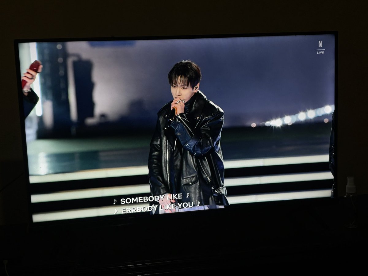 ɴᴀᴀɴᴀ tweet media