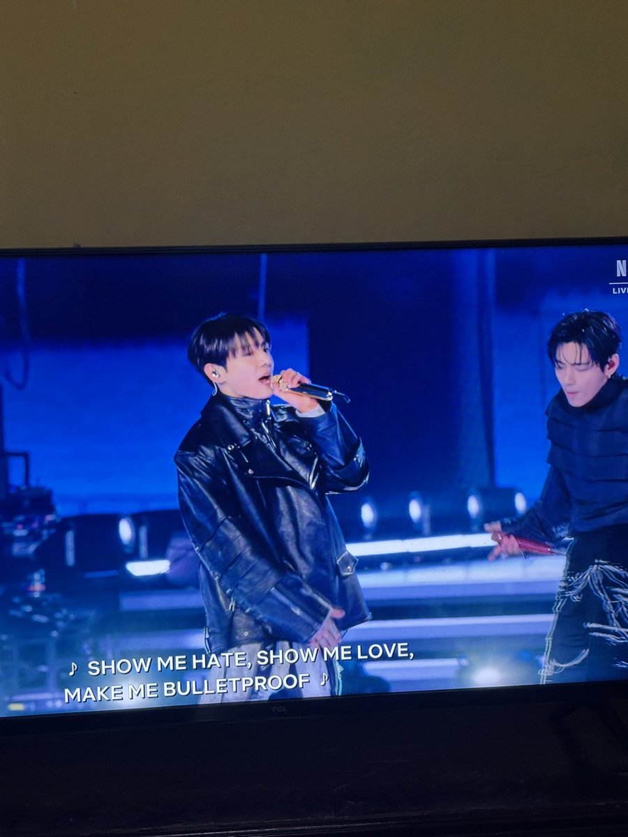 ɴᴀᴀɴᴀ tweet media