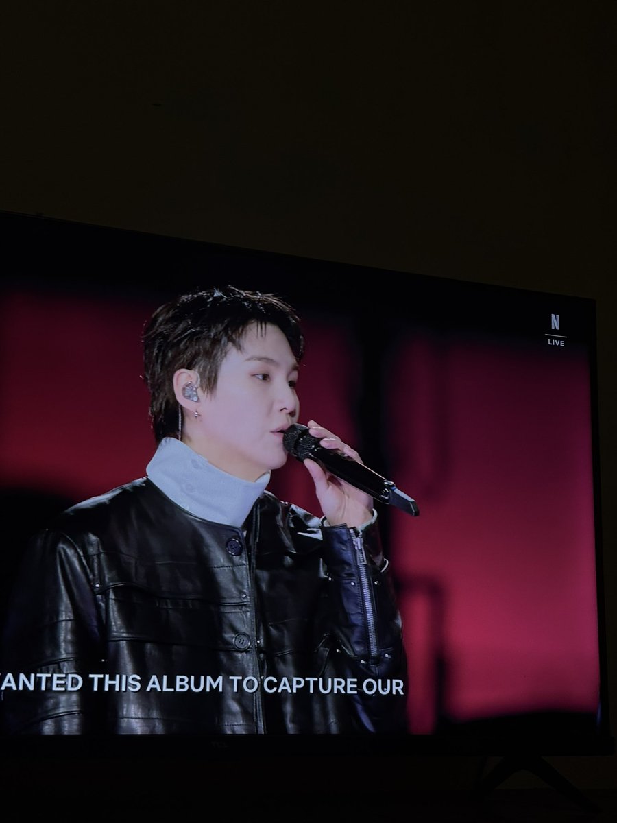 ɴᴀᴀɴᴀ tweet media