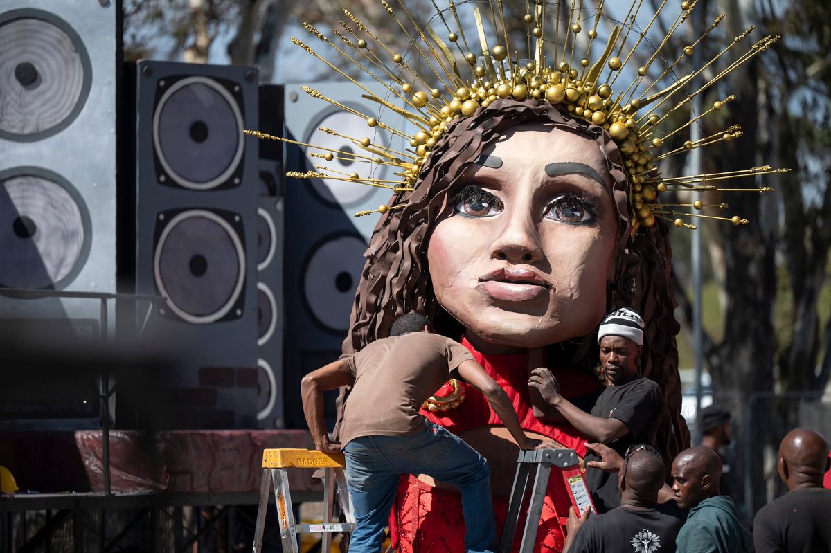 Cape Town Carnival tweet media