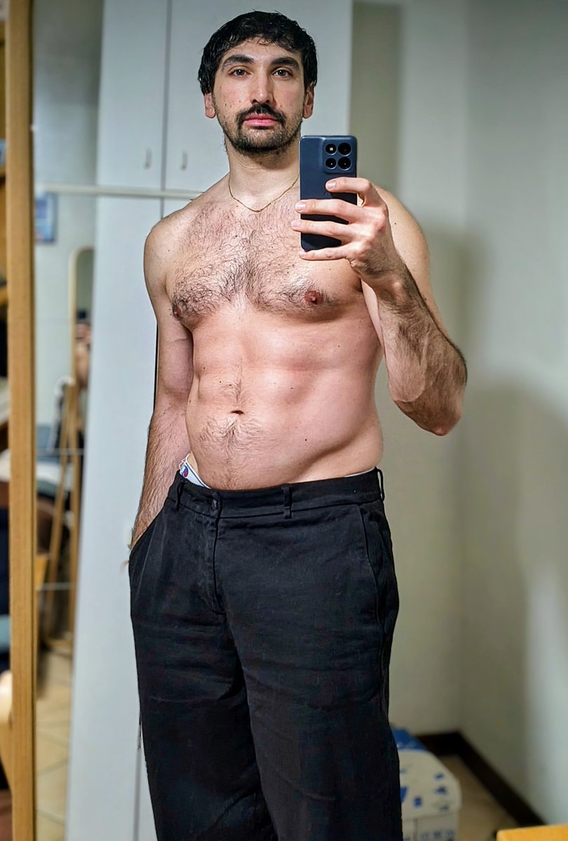 gRound glAss🥸 tweet media