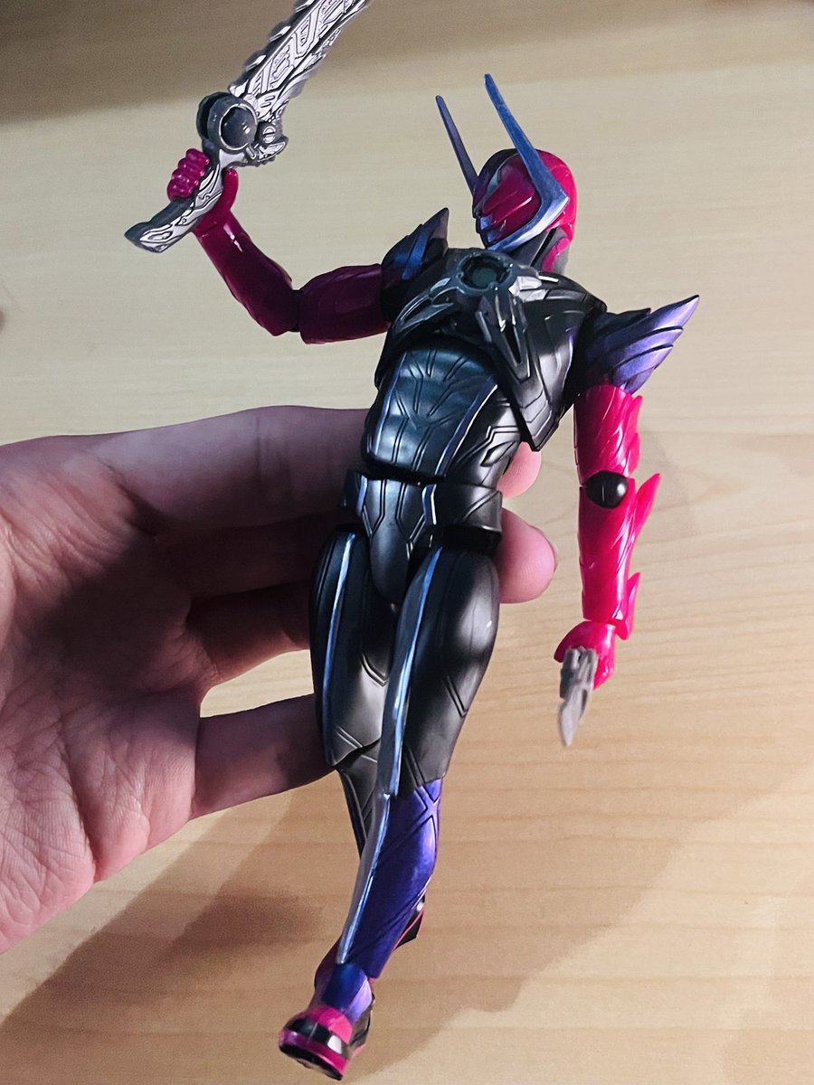 バキシウム tweet media