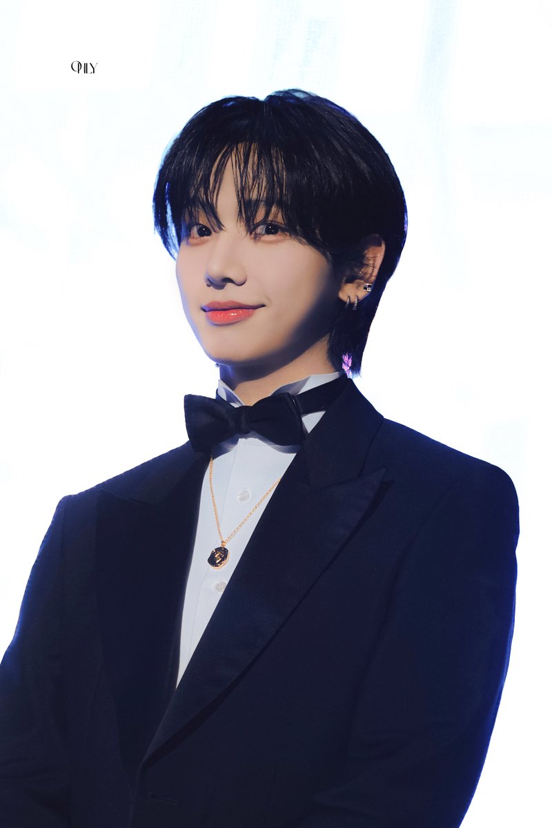 온리🩷 tweet media