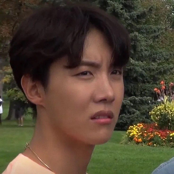 𝐓𝐢𝐚𝐫𝐚 tweet media