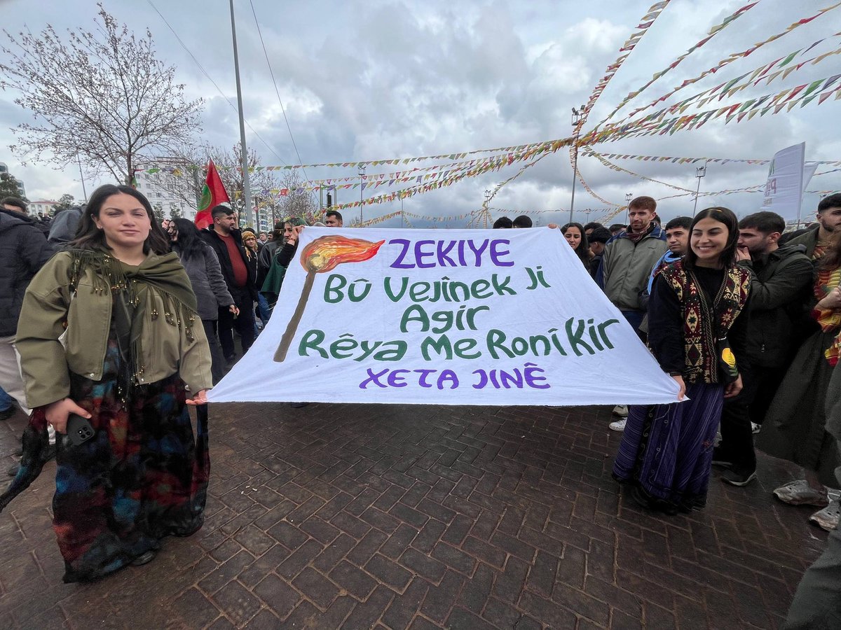xt_jnn's tweet photo. 📍Amed

"Zekiye Bû Vejînek Ji Agir Rêya Me Ronî Kir"

#newroz https://t.co/ks6nbL2qQ5
