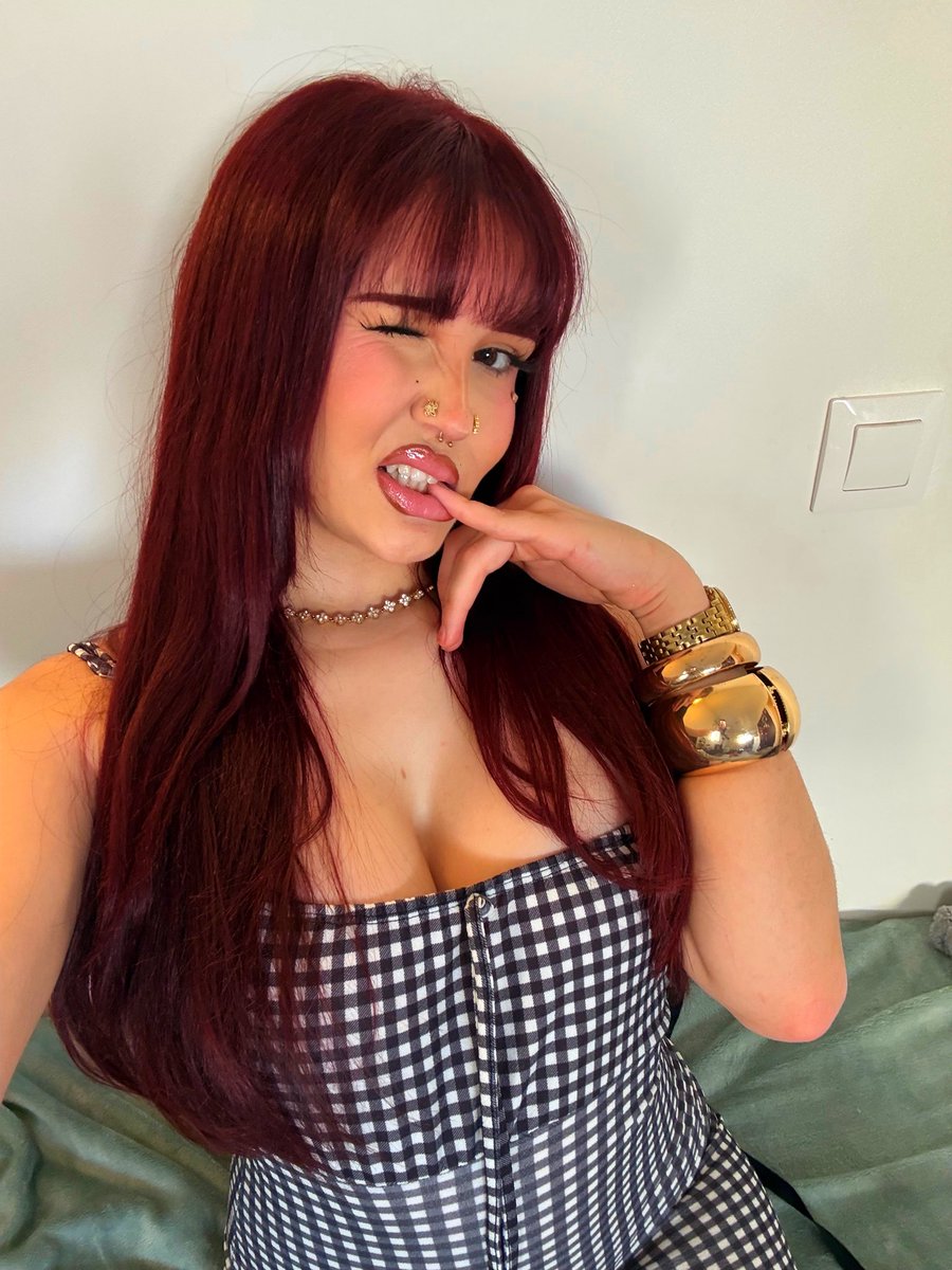 red hair spiritual tweet media