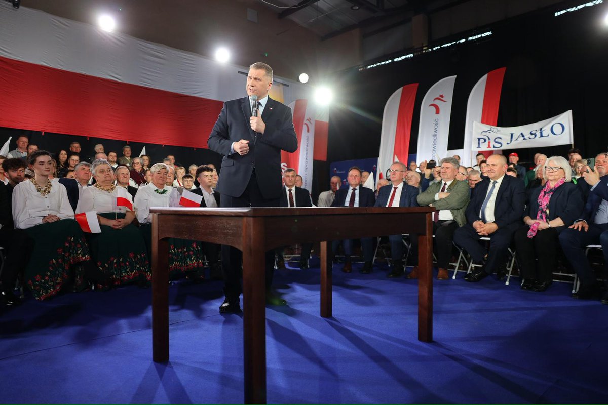 Prawo i Sprawiedliwość tweet media